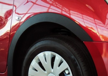Opel Agila 00-07 накладки на крило колісної арки 4 шт
