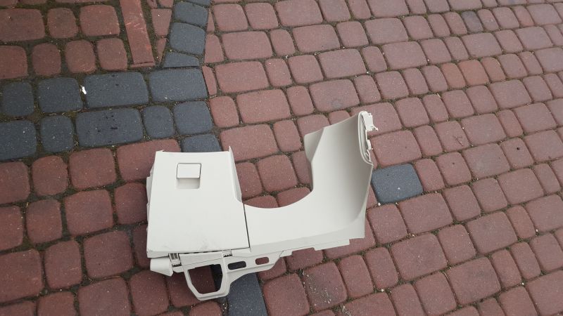 Пластик капот корпус Opel Insignia 13273292