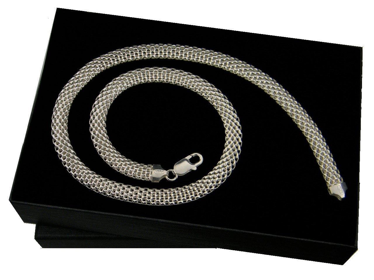 

Elegancki naszyjnik srebro próby 925 + Gratis