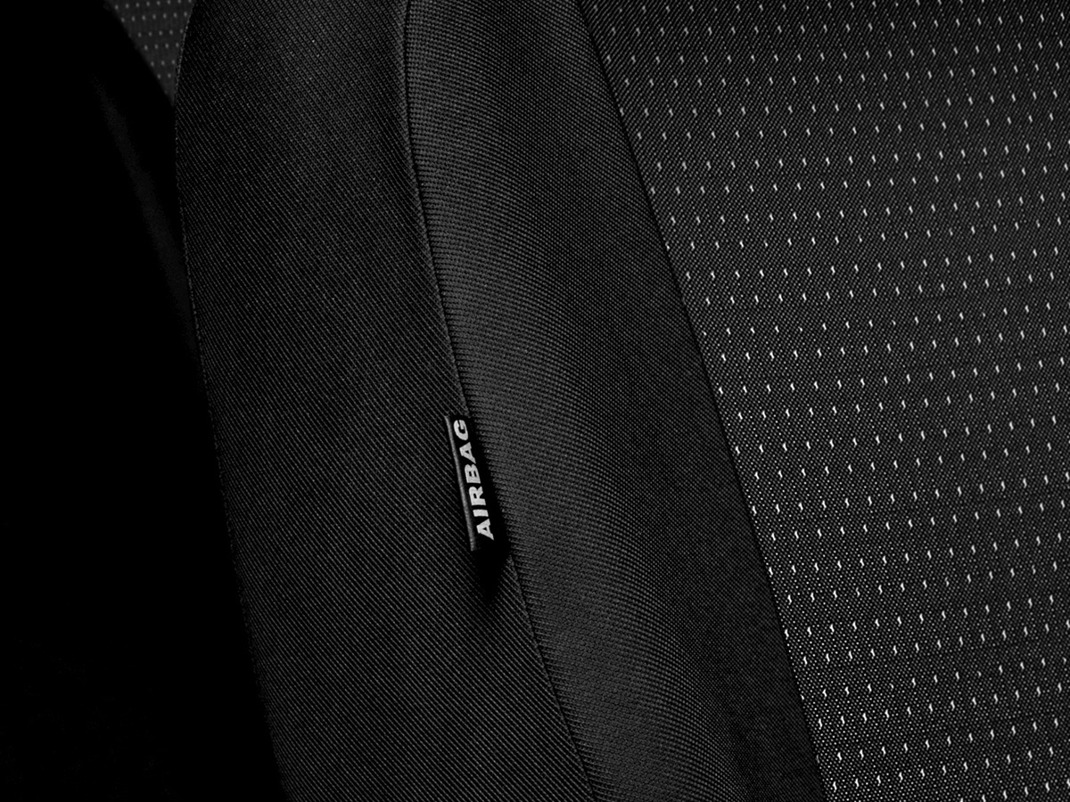 Pokrowce szyte na miarę Seat Alhambra (1996-2010) Cechy dodatkowe szwy/otwory na poduszki powietrzne gotowe otwory pod zagłówki