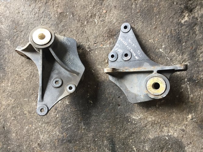 DAF LF 55 КРЕПЛЕНИЕ РЕССОРЫ ПЕРЕДНЕЕ