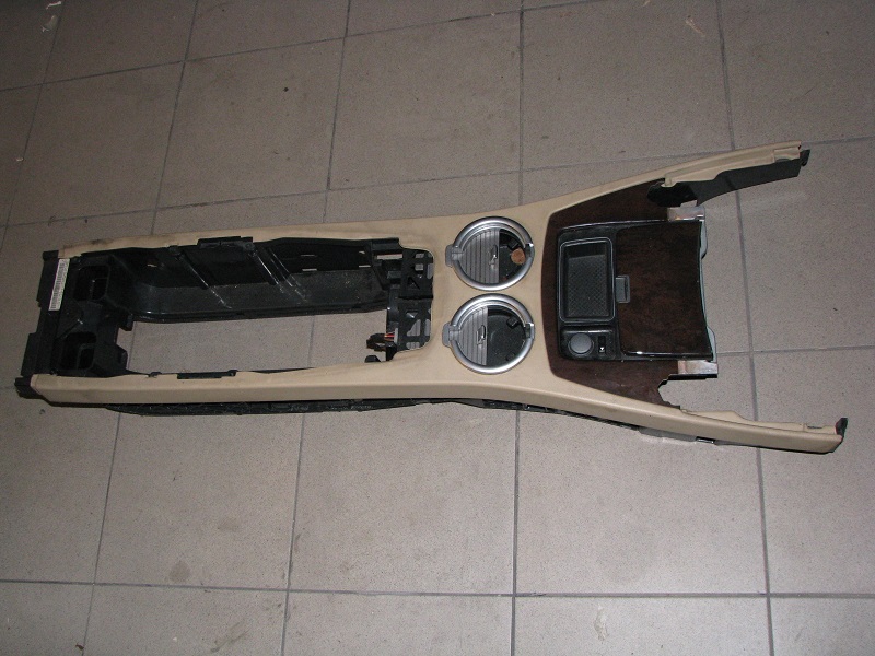 тунель середина консоли BMW 7 E65 E66 РЕСТАЙЛИНГ 05-08 oe версия без