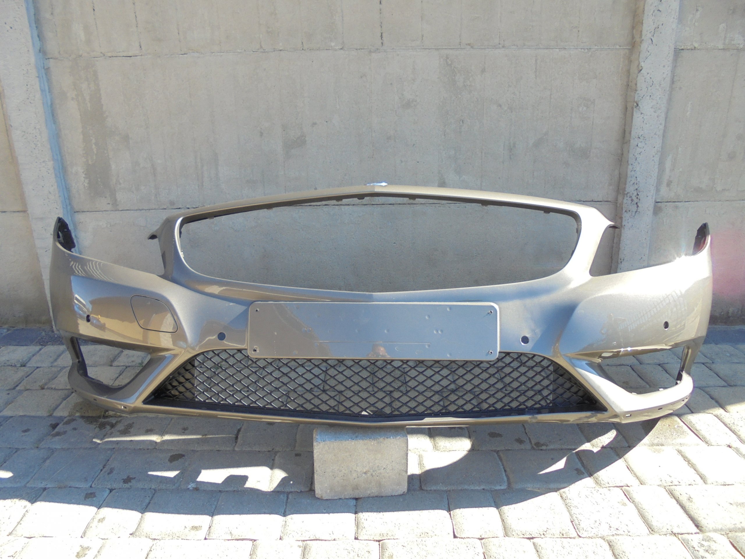 MERCEDES B-КЛАС W246 - бампер передний