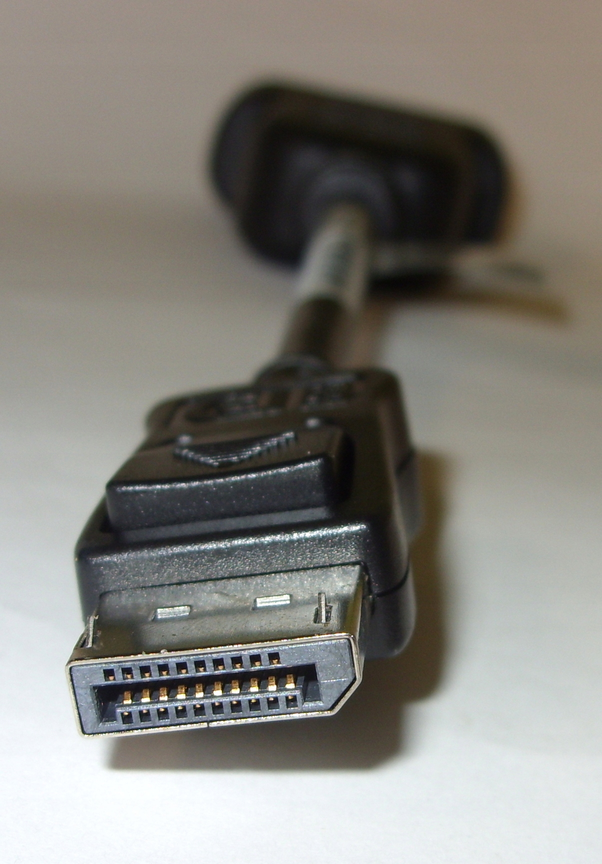 ADAPTER HP PRZEJŚCIÓWKA DISPLAYPORT NA DVI KABEL Długość kabla 0.2 m