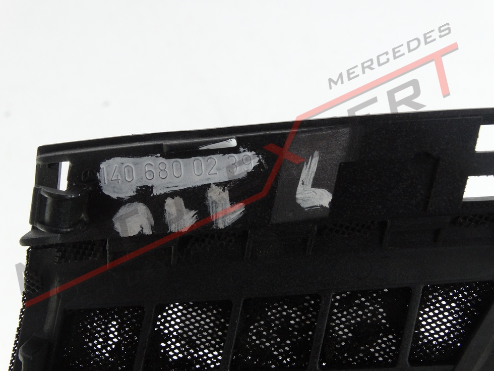 Merceds W140 MASKOWNICA GLOŚNIKA PRAWA 1406800239 Waga produktu z opakowaniem jednostkowym 1 kg