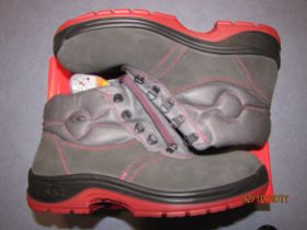 COFRA DACHDECKER BUTY NA DACH DACHOWE DEKARSKIE BEZ NOSKA R.45 Zapięcie sznurowane