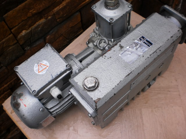 silnik elektryczny pompa prozniowa 16 /m3/h Marka inny