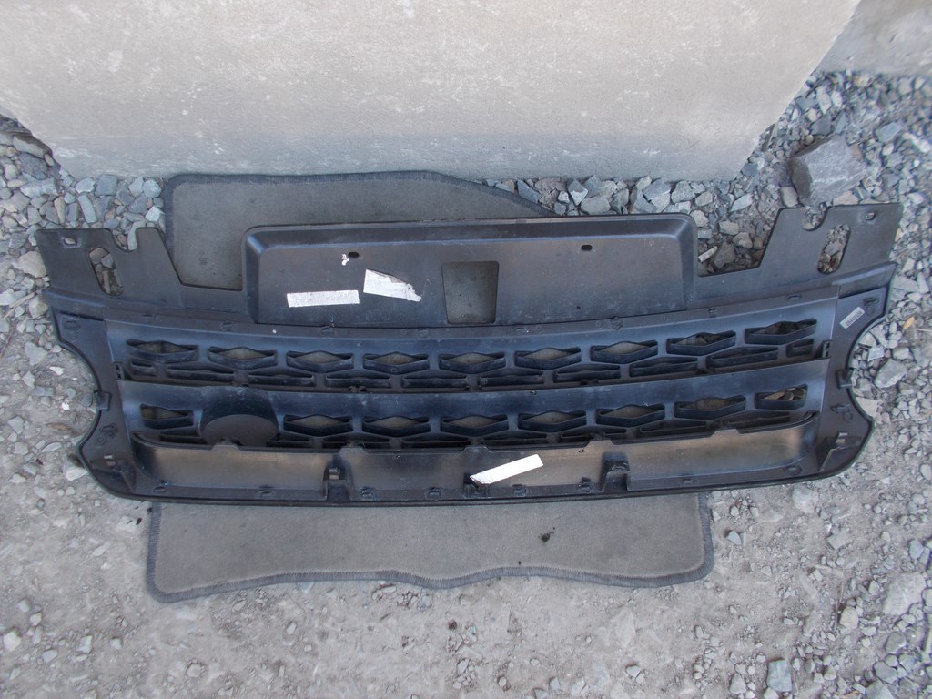 решетка радиатора л r Range Rover Sport 2 II 2013-