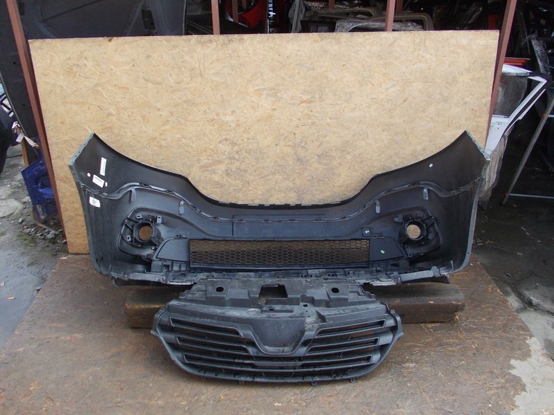 nárazník predok predný RENAULT TRAFIC 14