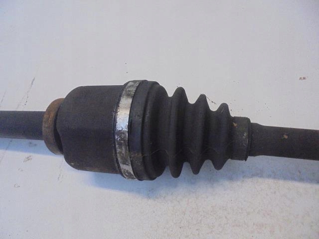 PÓŁOŚ PRAWA TRAFIC VIVARO 2.0 DCI Producent części Renault OE