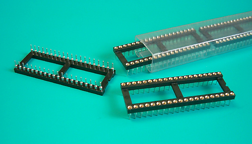 [STcs] PPIN40 Podstawka precyzyjna DIL40