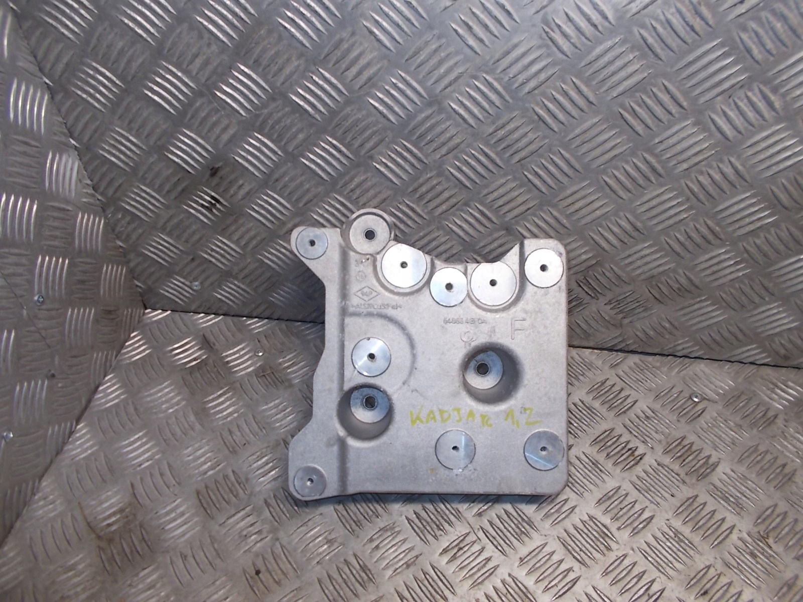 КРЕПЛЕНИЕ ЛАПА ПОДУШКА KADJAR КРОНШТЕЙН БАЗА