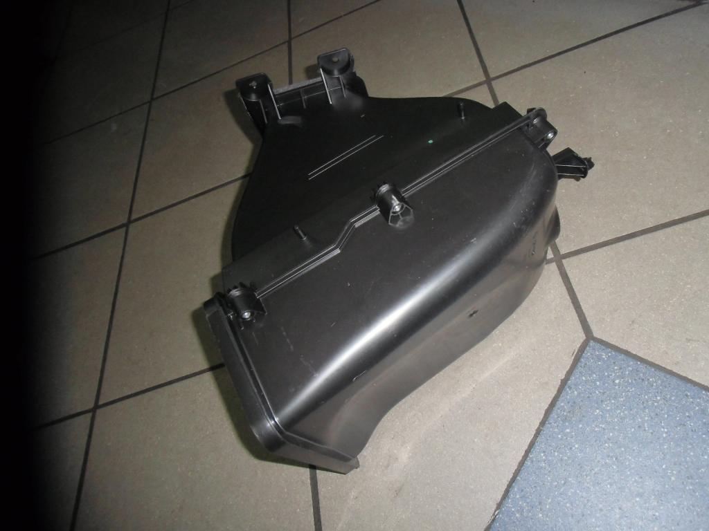 КОРПУС ПЫЛЬЦЕВОГО ФИЛЬТРА ДЛЯ САЛОНА SPRINTER 906