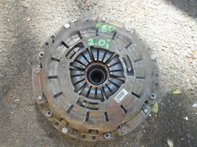 BMW E90 E60 2.0 и бензиновая муфта двухмассового колеса