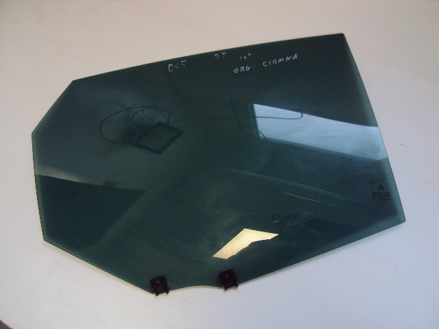 SZYBA PRAWA TYLNA CITROEN DS5 2012 ROK Strona zabudowy tył - prawa