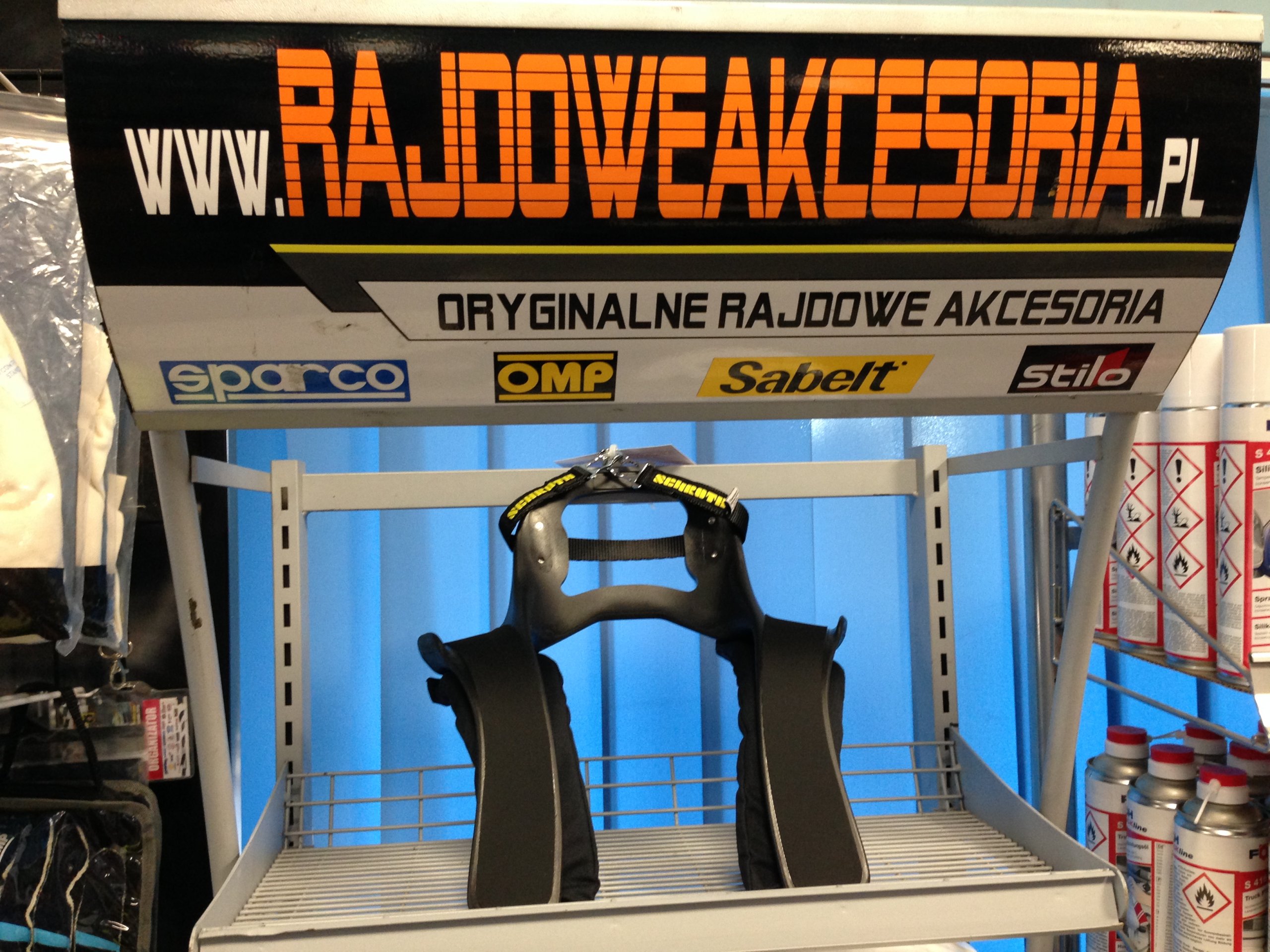 KOLNIERZ HANS STAND 21 CLUB 3 640gr rozm L Krakow