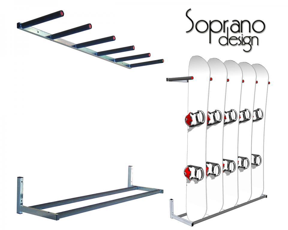 Вертикаль расположение. Вешалка для сноуборда. Вешалка для сноуборда на стену вертикально.