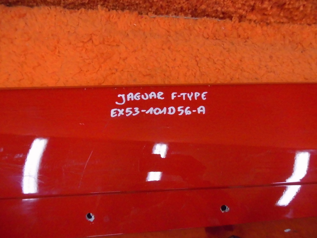 Jaguar F Type S R moulding threshold cap right originál