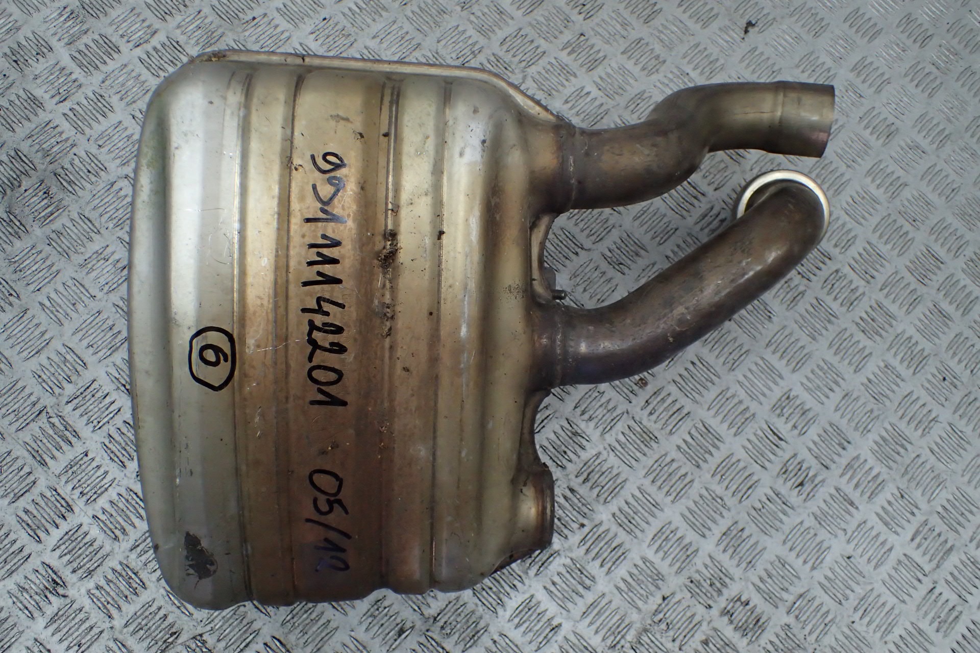 PORSCHE 911 991 ВИХЛОПНА ГЛУШИТЕЛЬ 99111142201 6