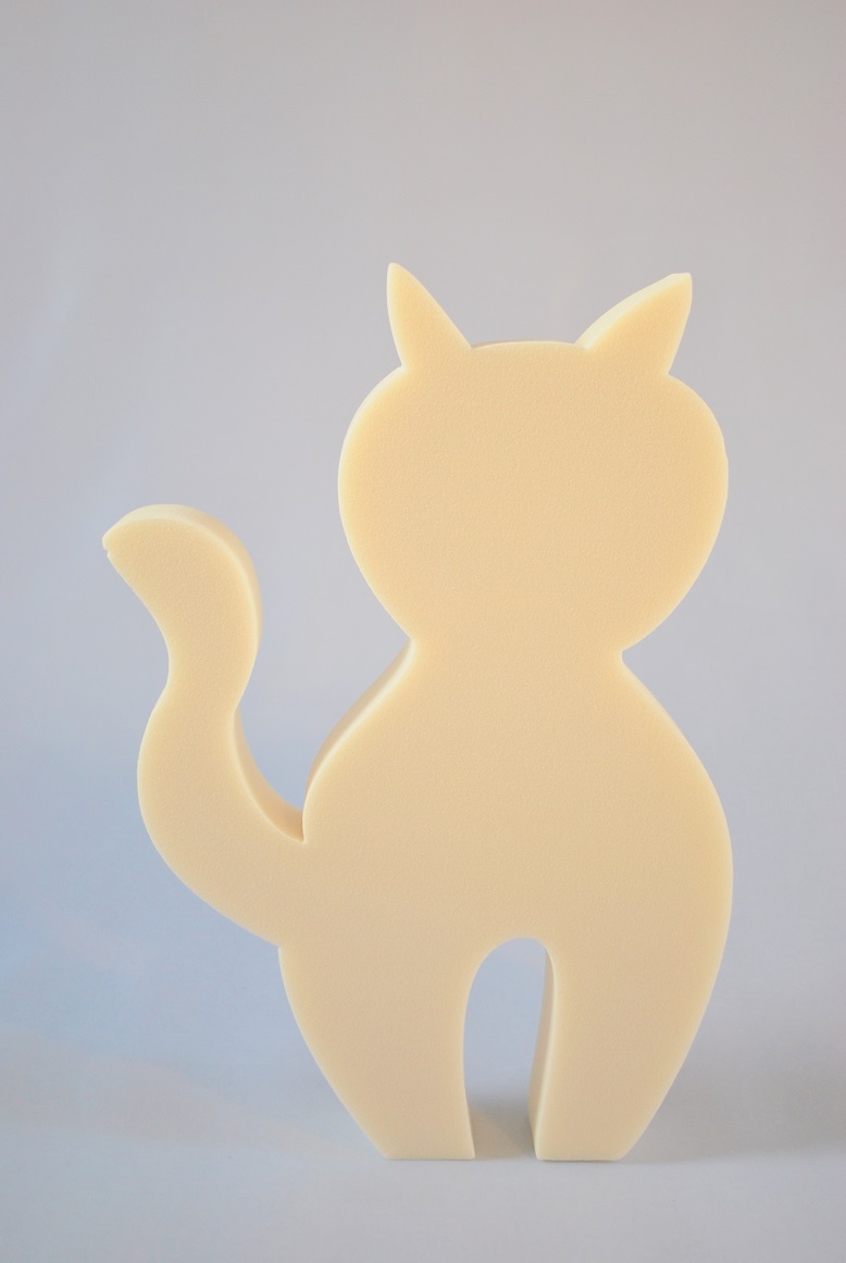 Dekoracje ze styroduru ozdoby ze styroduru KOT D Marka bez marki