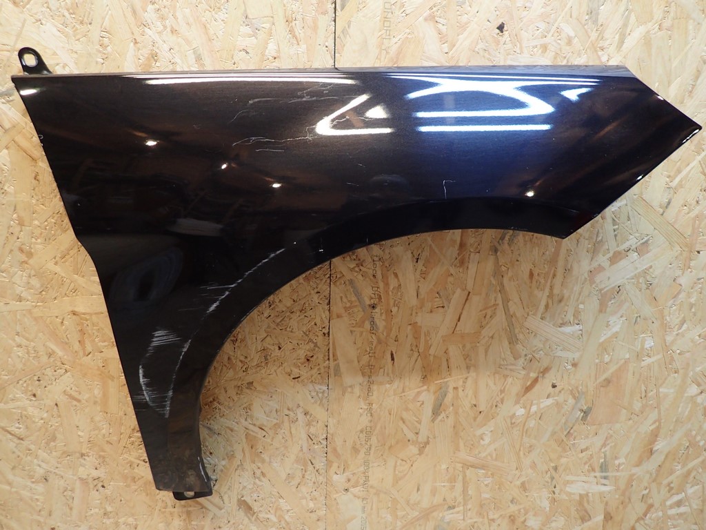 fender right front front MERCEDES B KLASA 245