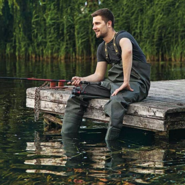 SPODNIOBUTY WODERY WĘDKARSKIE Polskie Pros r 40 Typ z butami