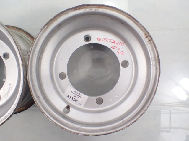 Передний обод 10 