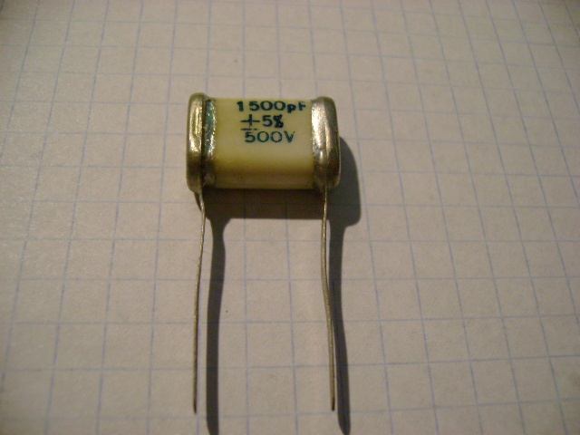 

Kondensator 1,5nF 500V 5% Mikowy SGM-3 Silver Mica