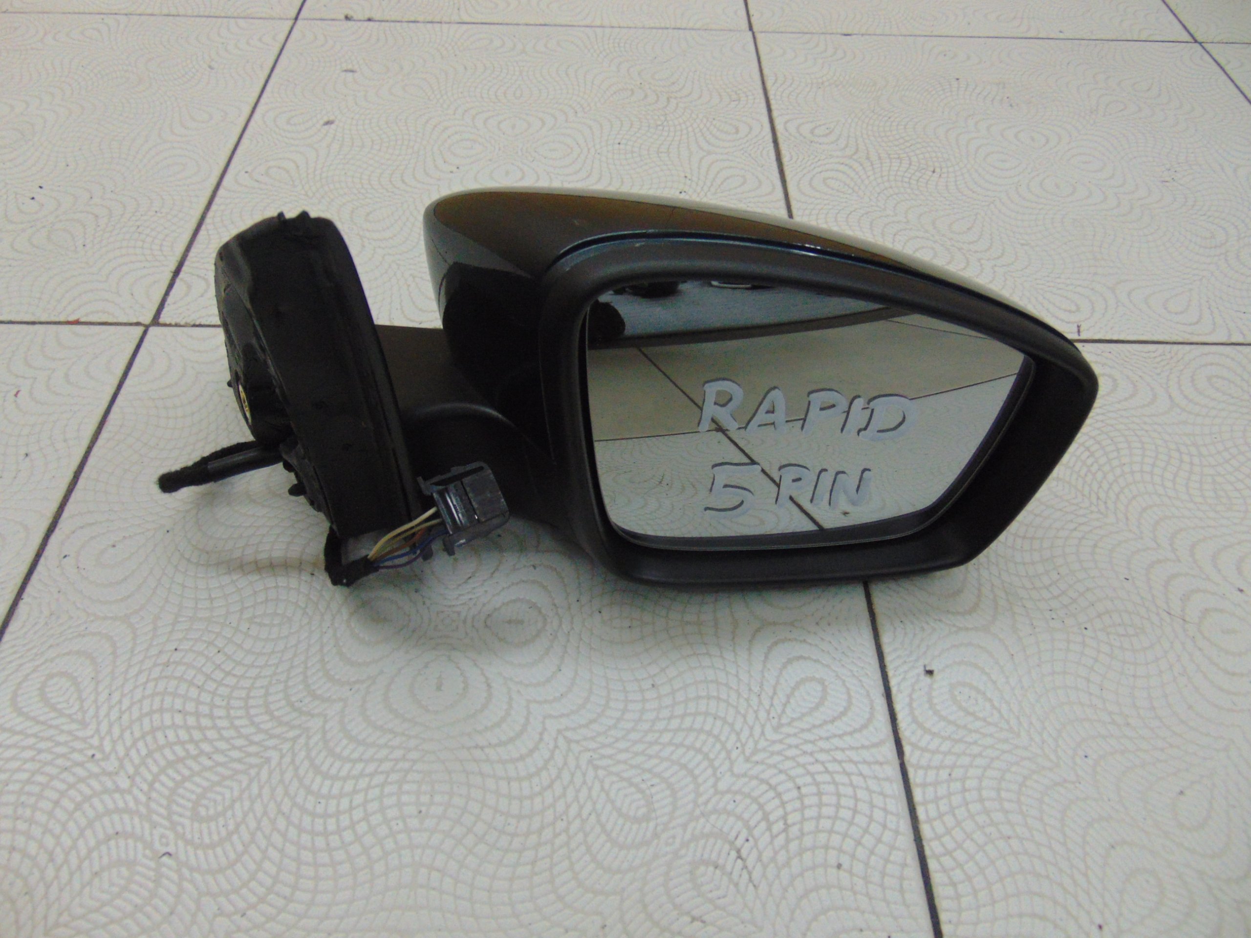 зеркало правое SKODA RAPID 5PIN