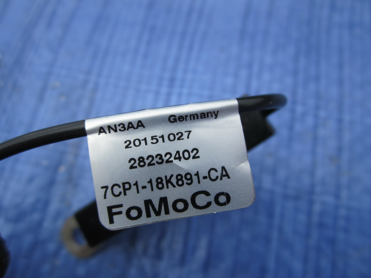 Wzmacniacz Ford Mustang 2015 2016 7CP1-18K891-CA