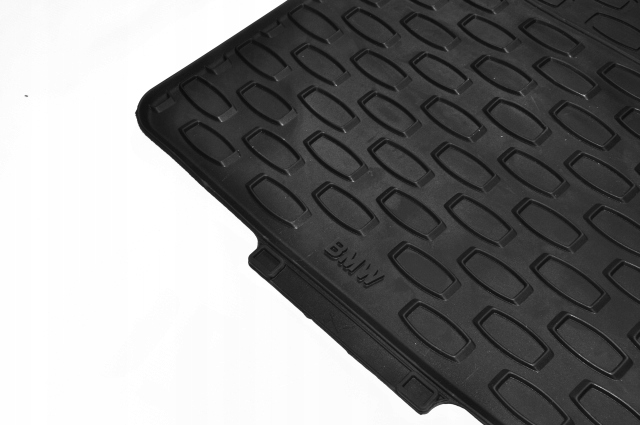 ORYGINALNE DYWANIKI GUMOWE PRZOD TYL BMW 5 E60 E61 Number of Elements 4