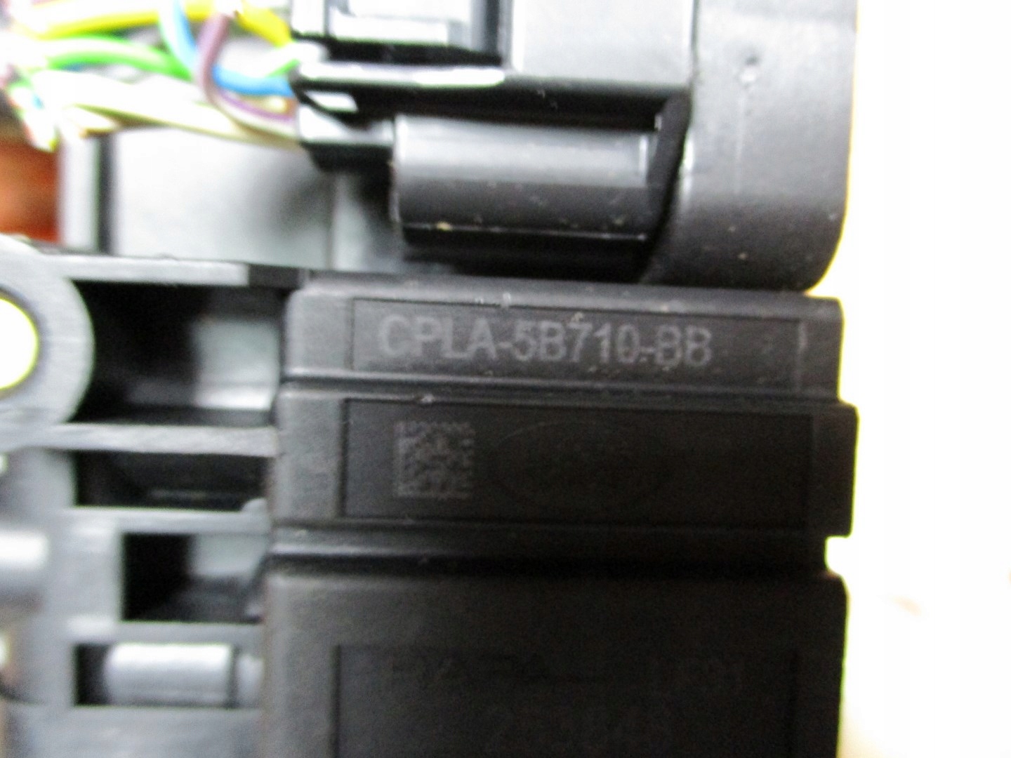 Elektrozawor Range Rover Sport 15r CPLA 5B710 BB Typ samochodu Samochody osobowe