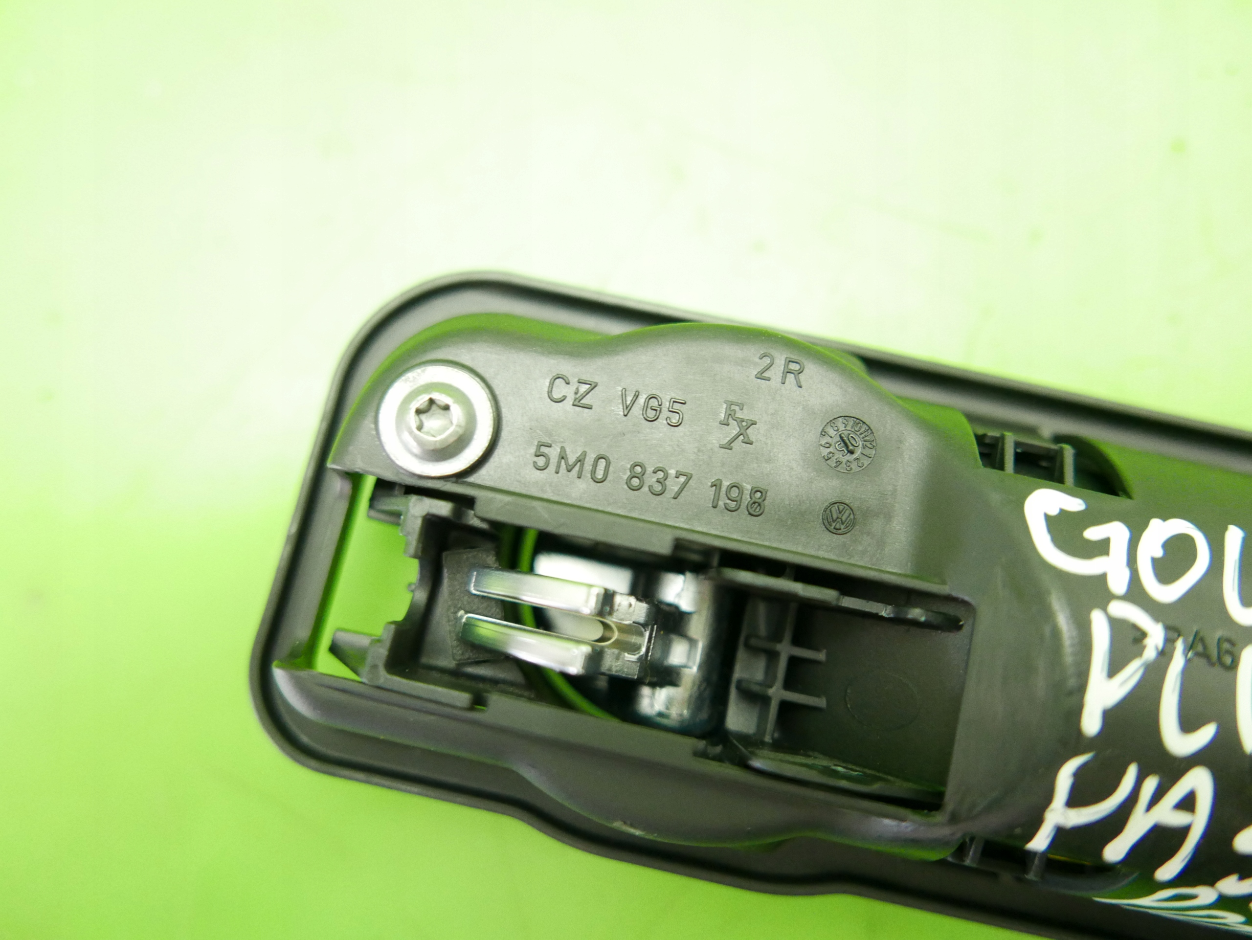 ручка двери внутренняя vw GOLF PLUS 04-08