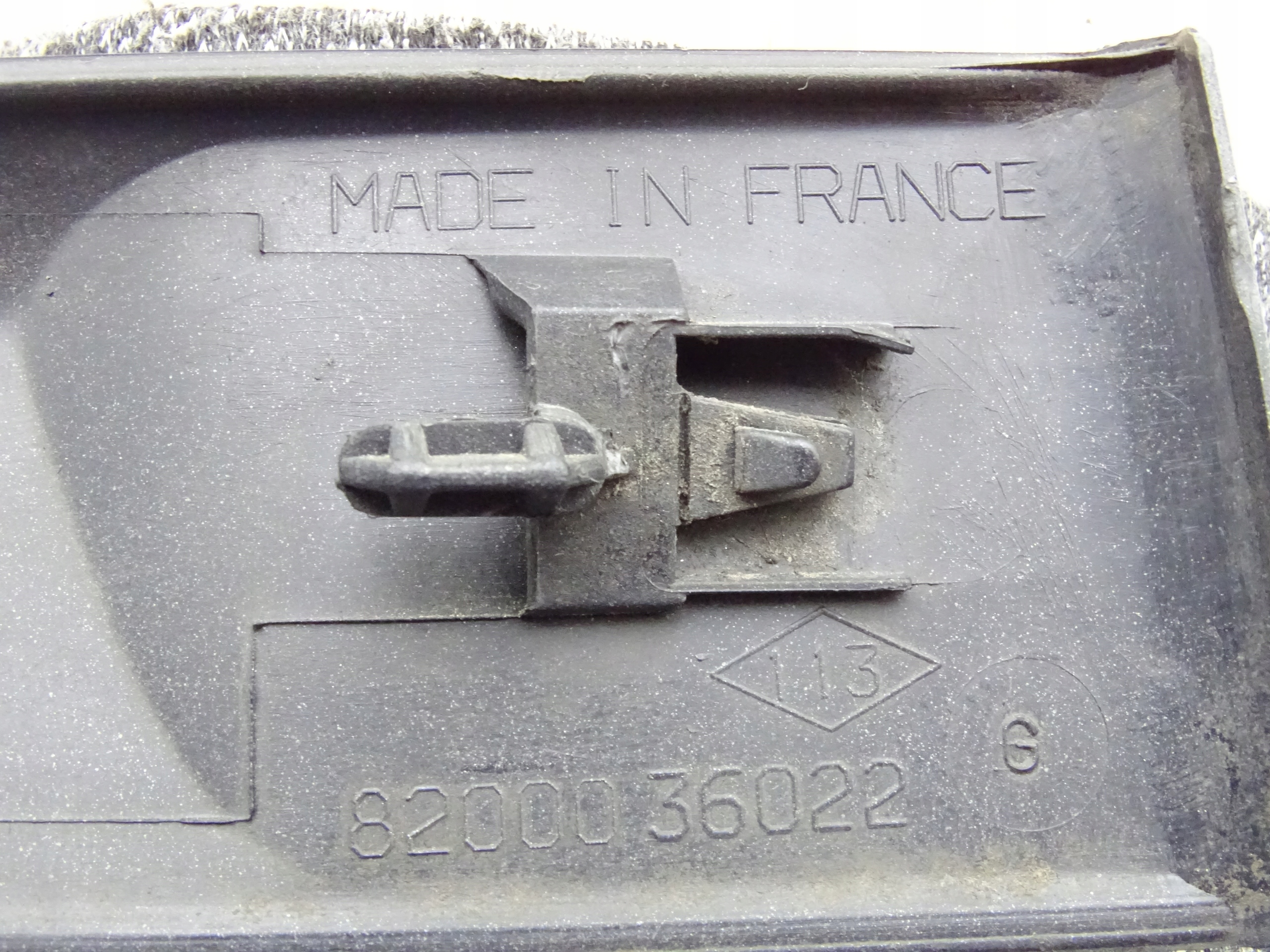 RENAULT LAGUNA II LISTWA DRZWI LEWY TYŁ TYLNA Typ samochodu Samochody osobowe