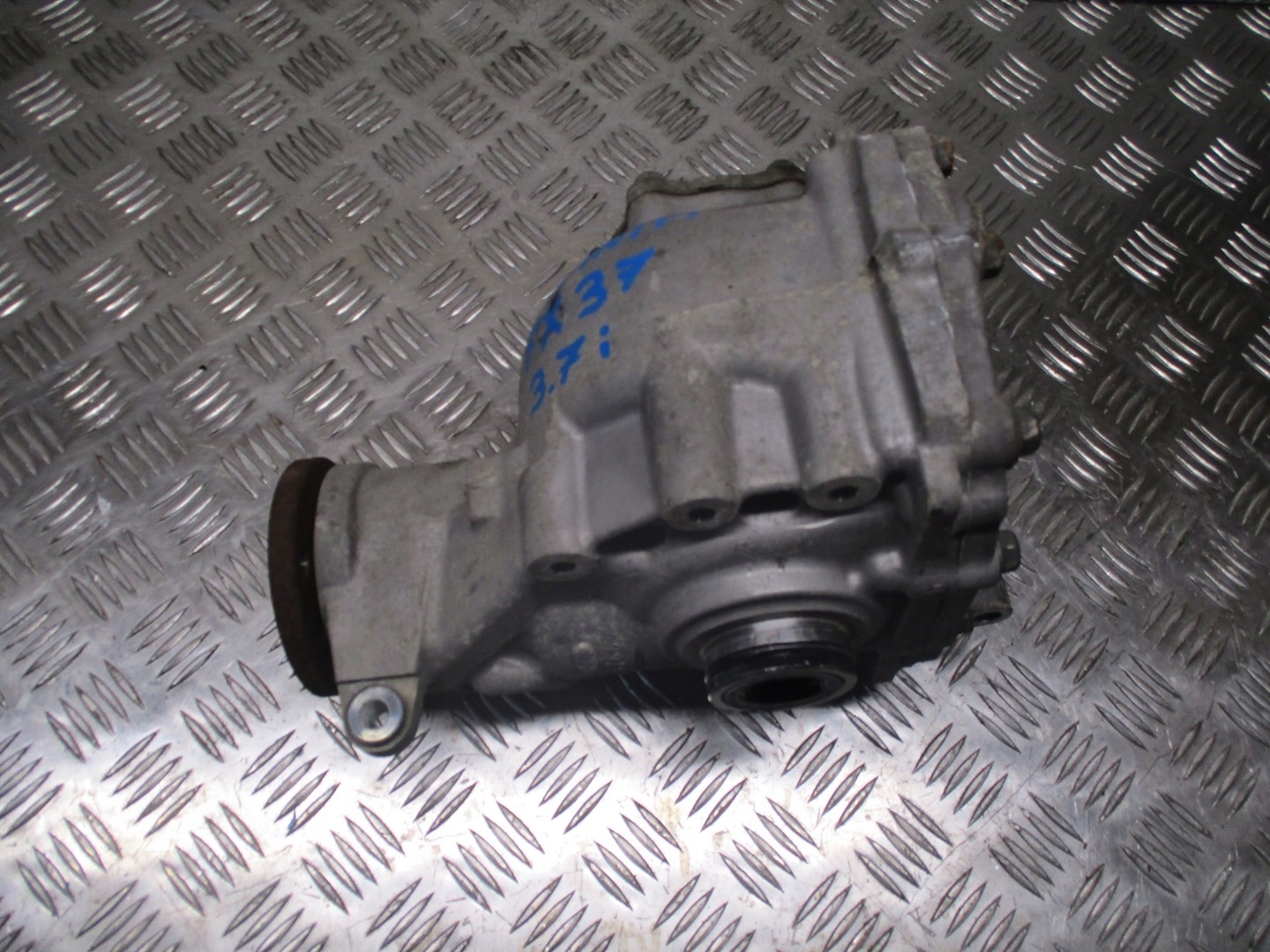 ДИФЕРЕНЦІАЛ Диференціали ІНФІНІТІ Fx37 FX 37 3,7i зад.