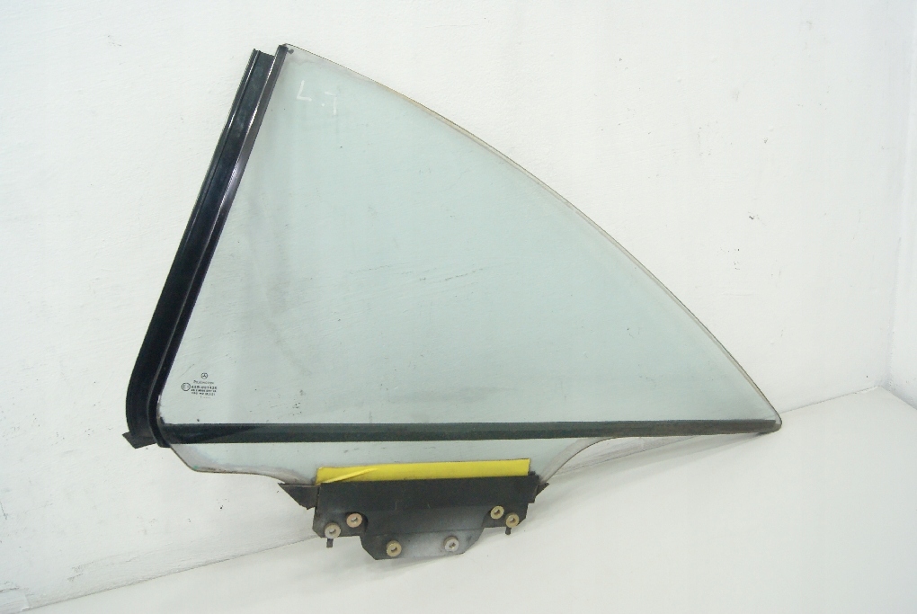 Стекло треугольник задний левый правый 01 MERCEDES CL W215