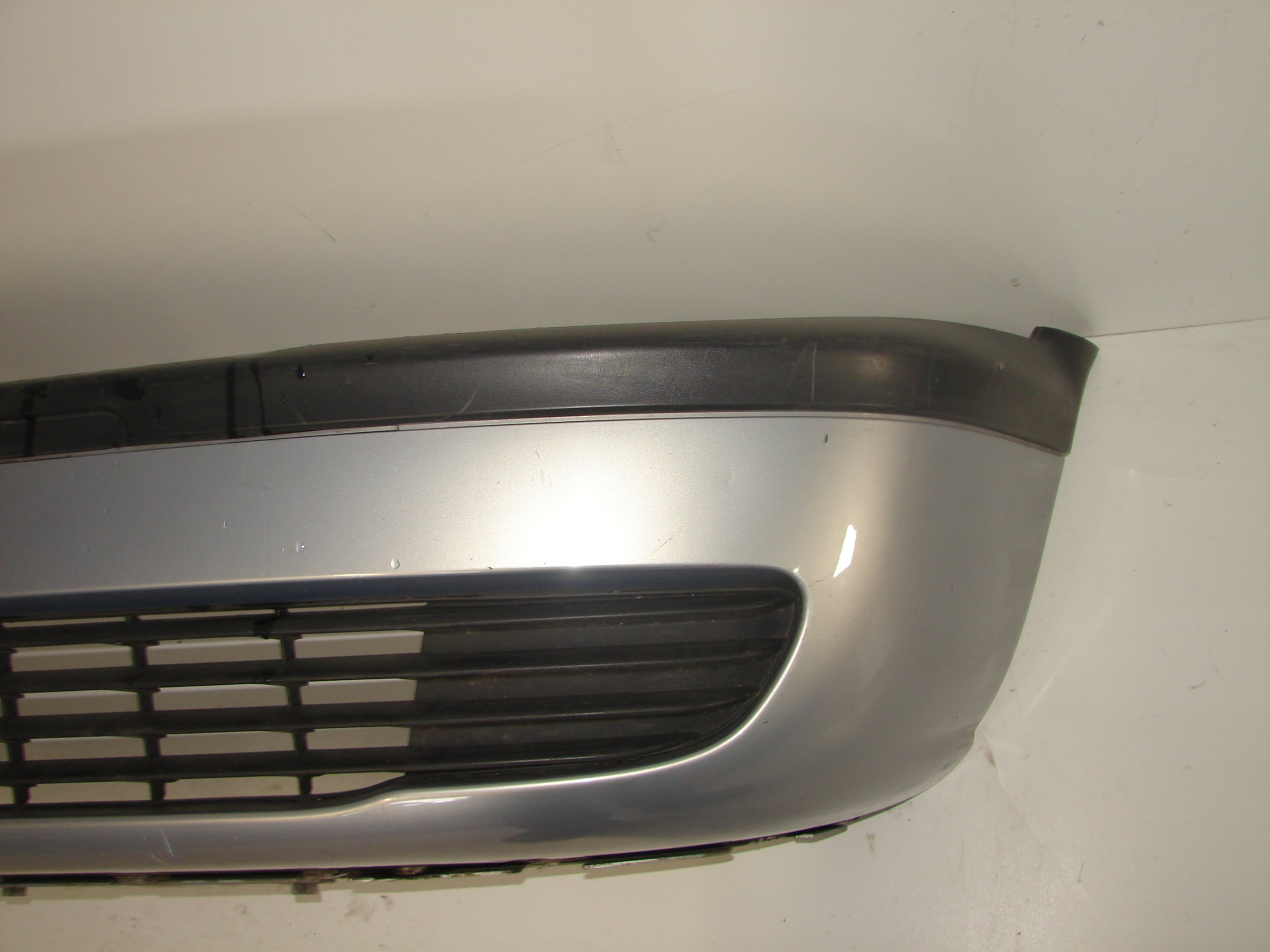 front bumper front OPEL ZAFIRA A 98-05