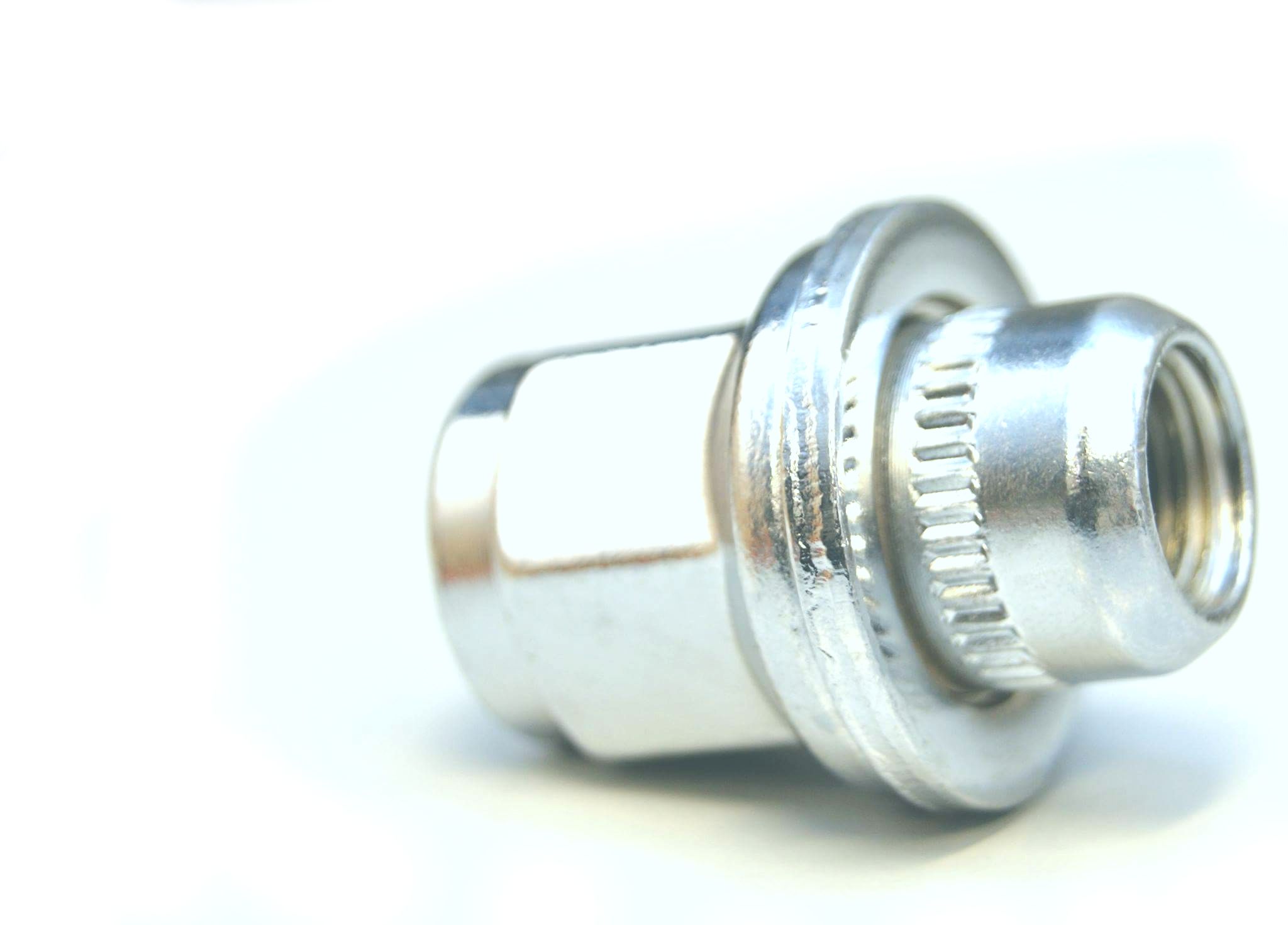 Гайка M12x1. 25 Повна оригінальна ALU NISSAN