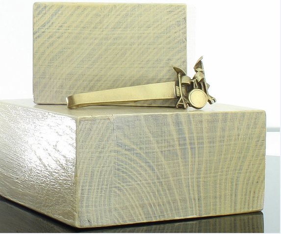 Na Prezent spinka krawat mosiądz muzyczna perkusja Marka Inna marka