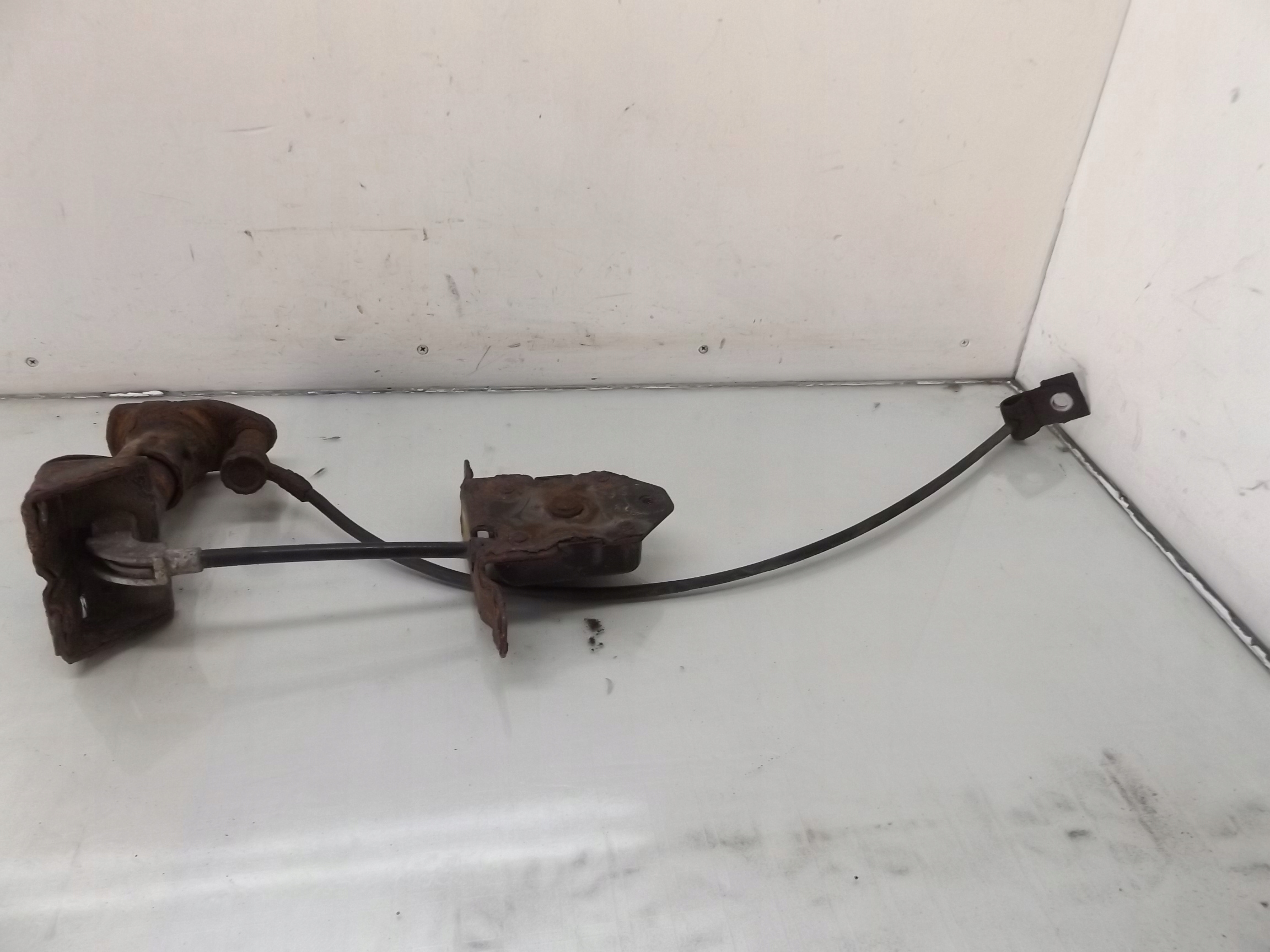 CONNECT WINDA KOŁA ZAPASOWEGO Typ samochodu Samochody osobowe