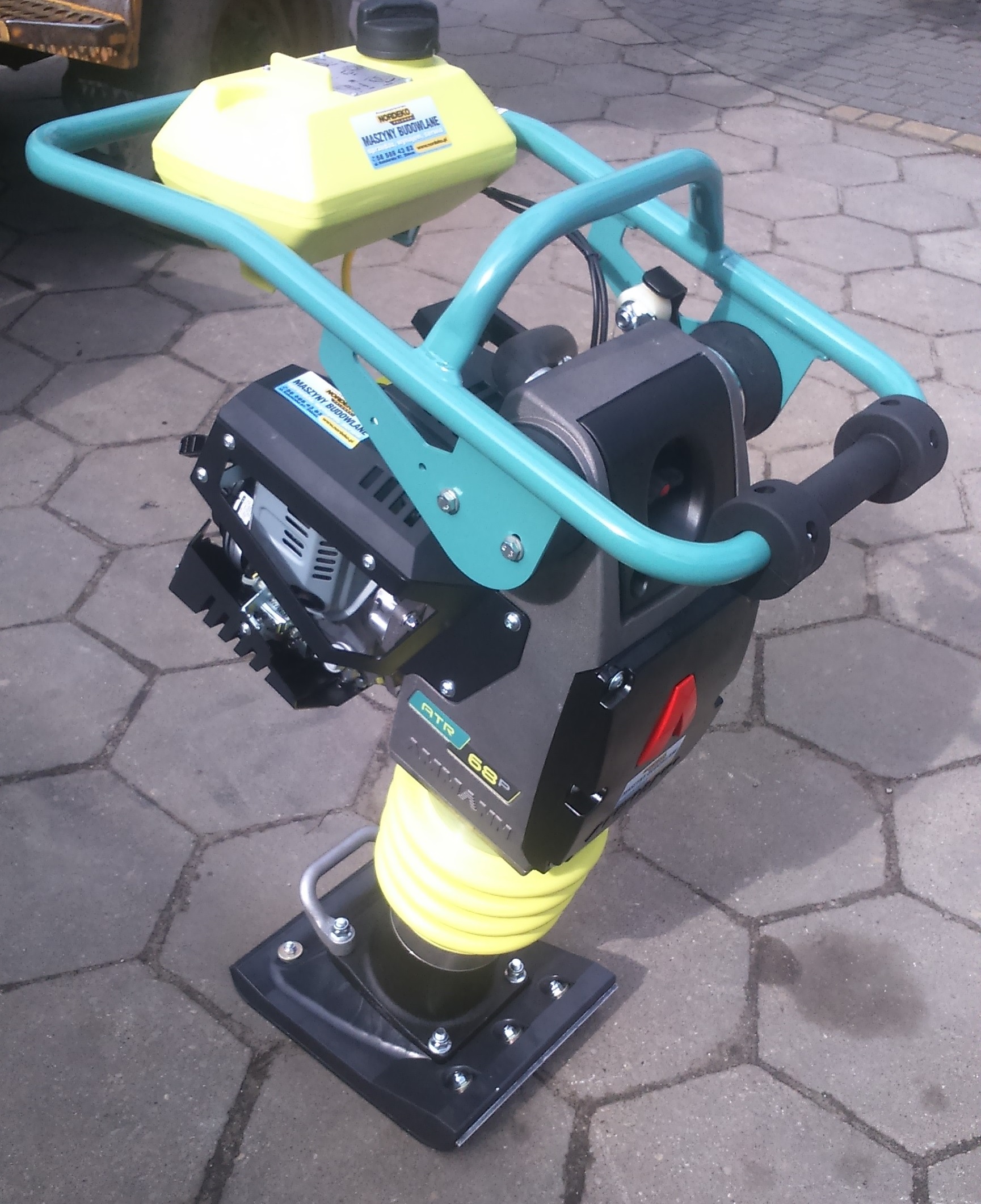 Zagęszczarka skoczek AMMANN ACR ATR 68 P POMORSKIE Waga 68 kg