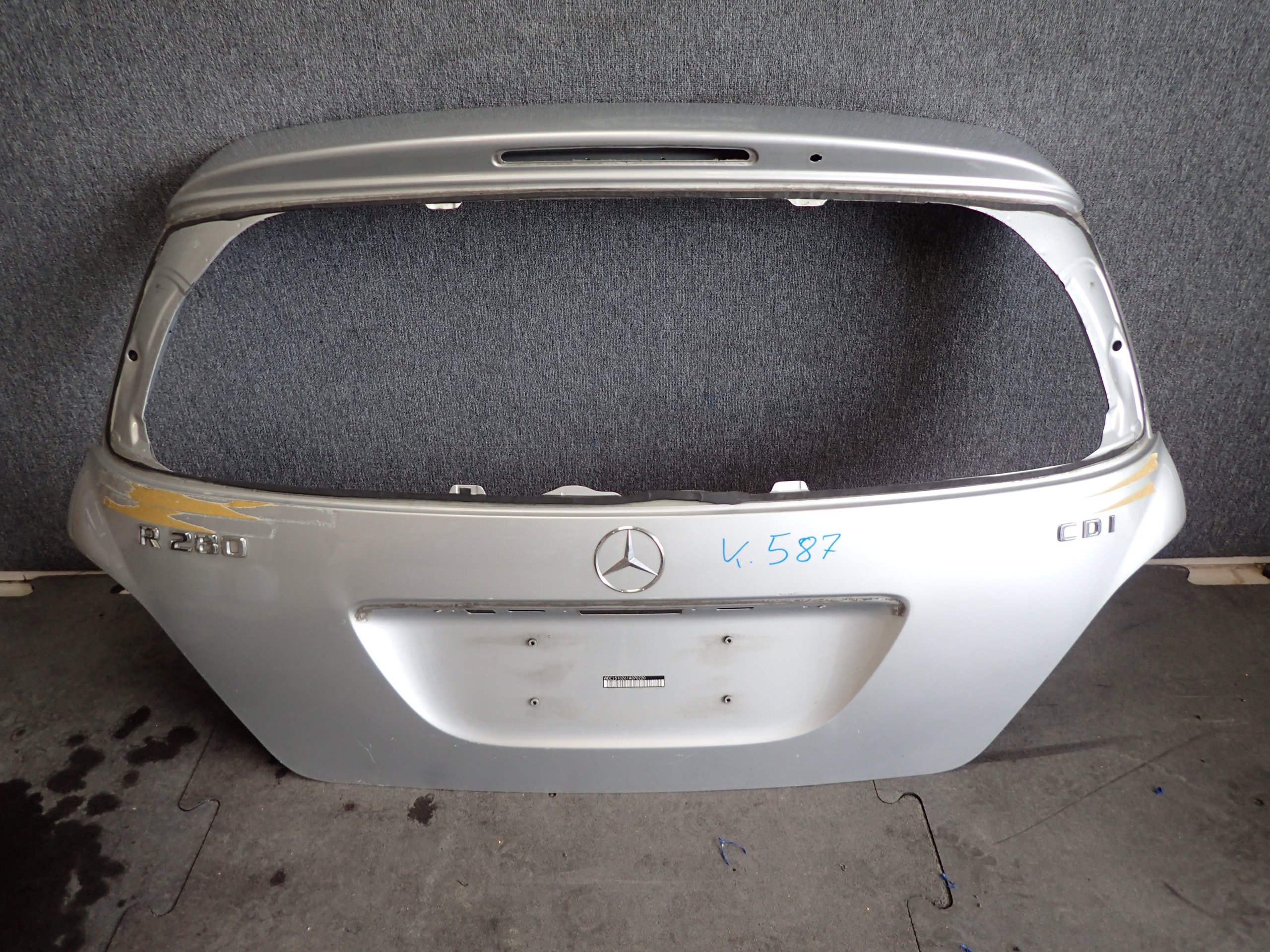 крышка багажника зад MERCEDES r класс W251