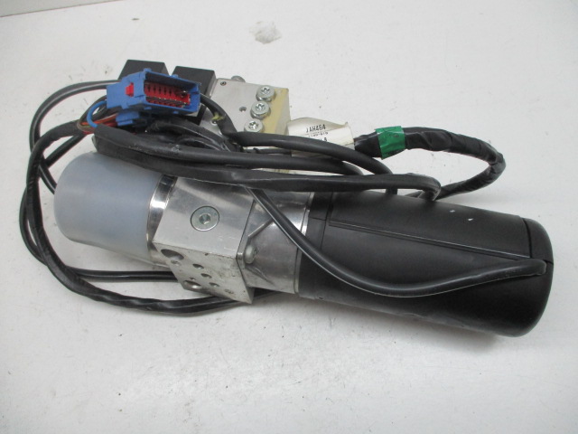 307 цц cabrio насос кришы 10562130111