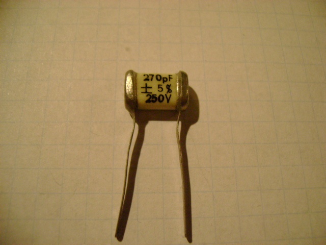 

Kondensator 270pF/250V Mikowy SG-1 Silver Mica