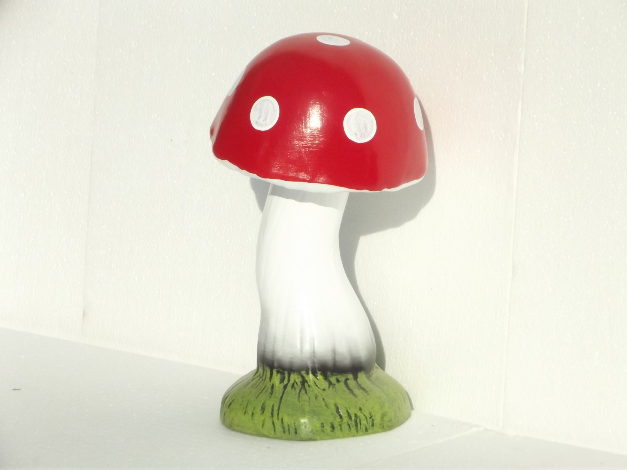 GRZYBEK MUCHOMOR XL FIGURKA OGRODOWA OGRÓD OZDOBA Typ rzeźba (figura)