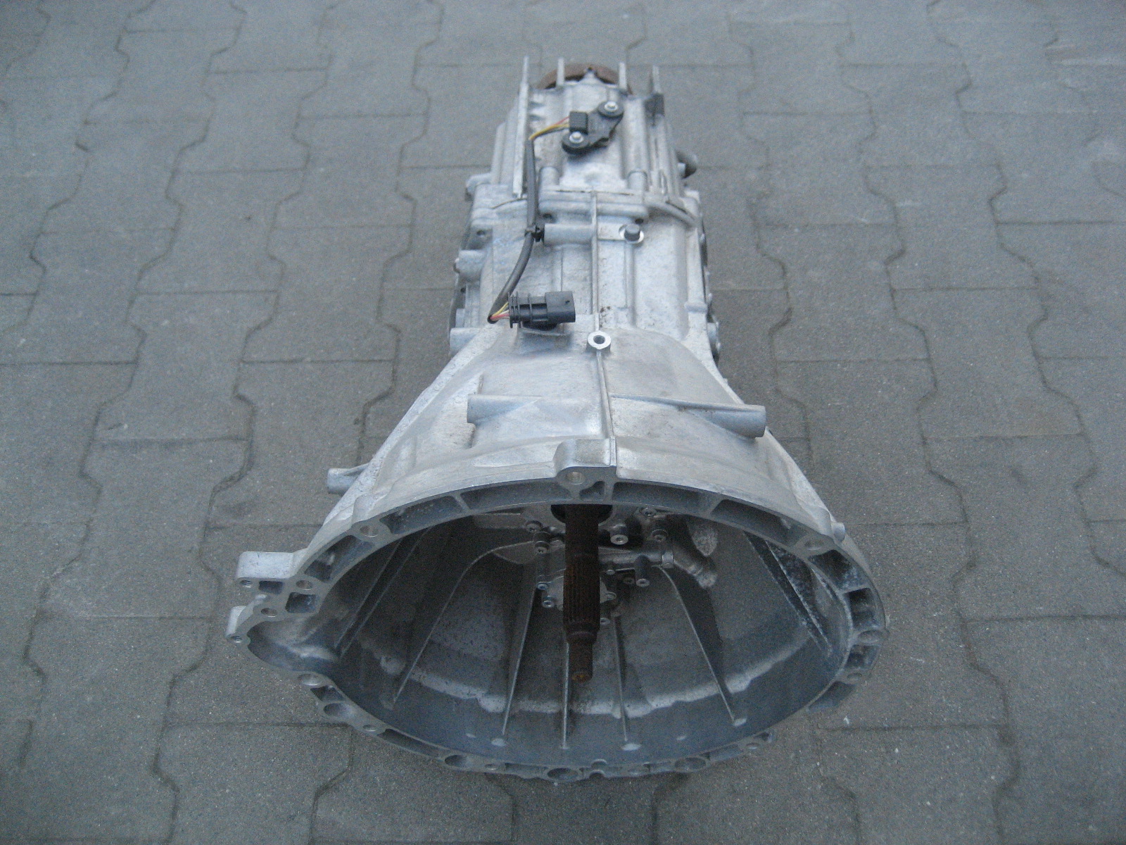 Коробка передач отзывы. Sc5m4d-c коробка передач. 84337567 D2xf. Rear reduction gearbox bearing Jaguar XF 2.7 Diesel. Коробка передач Jaguar xe как выглядит.