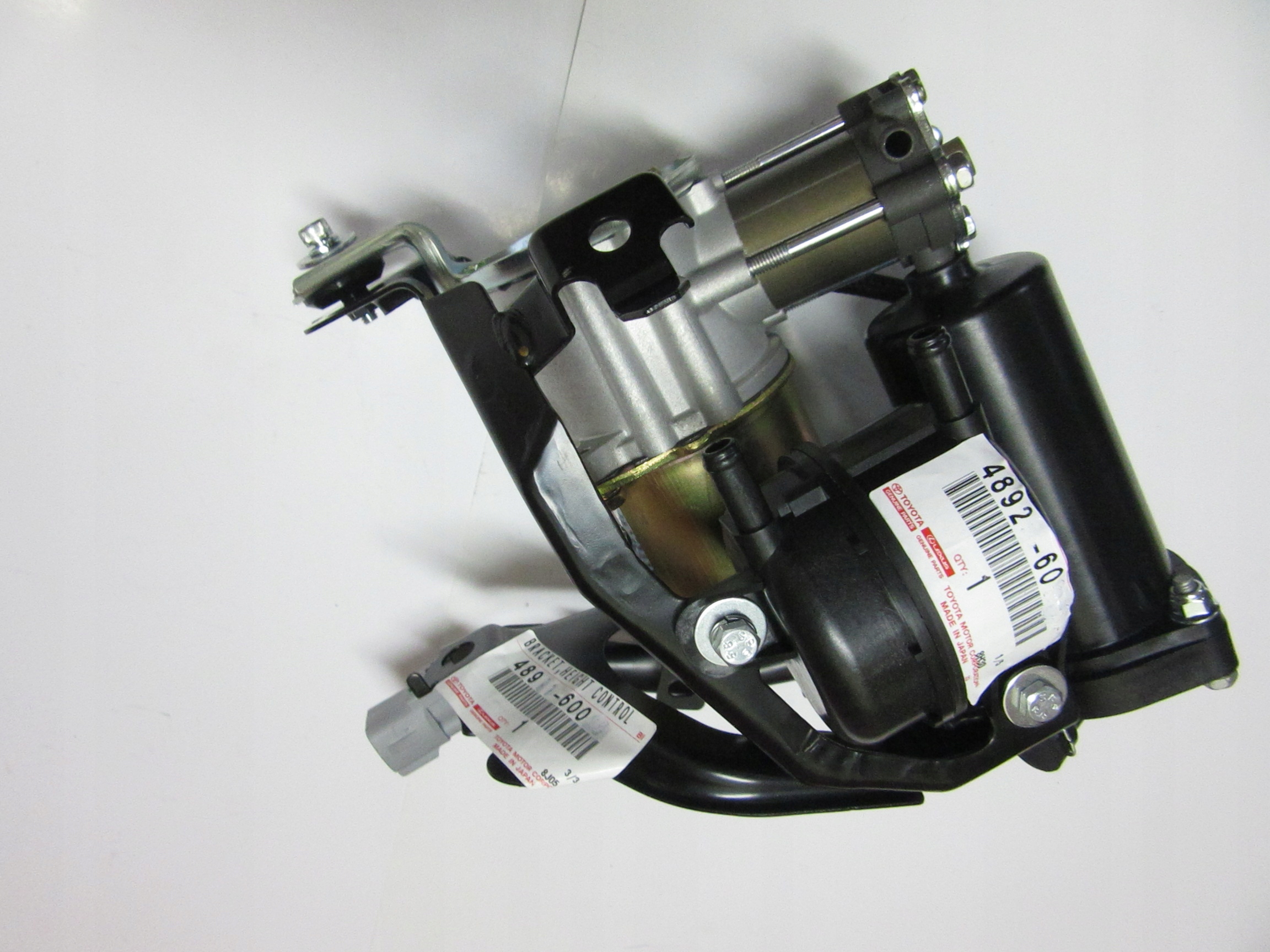 KOMPRESOR ZAWIESZENIA TOYOTA Producent części Inny