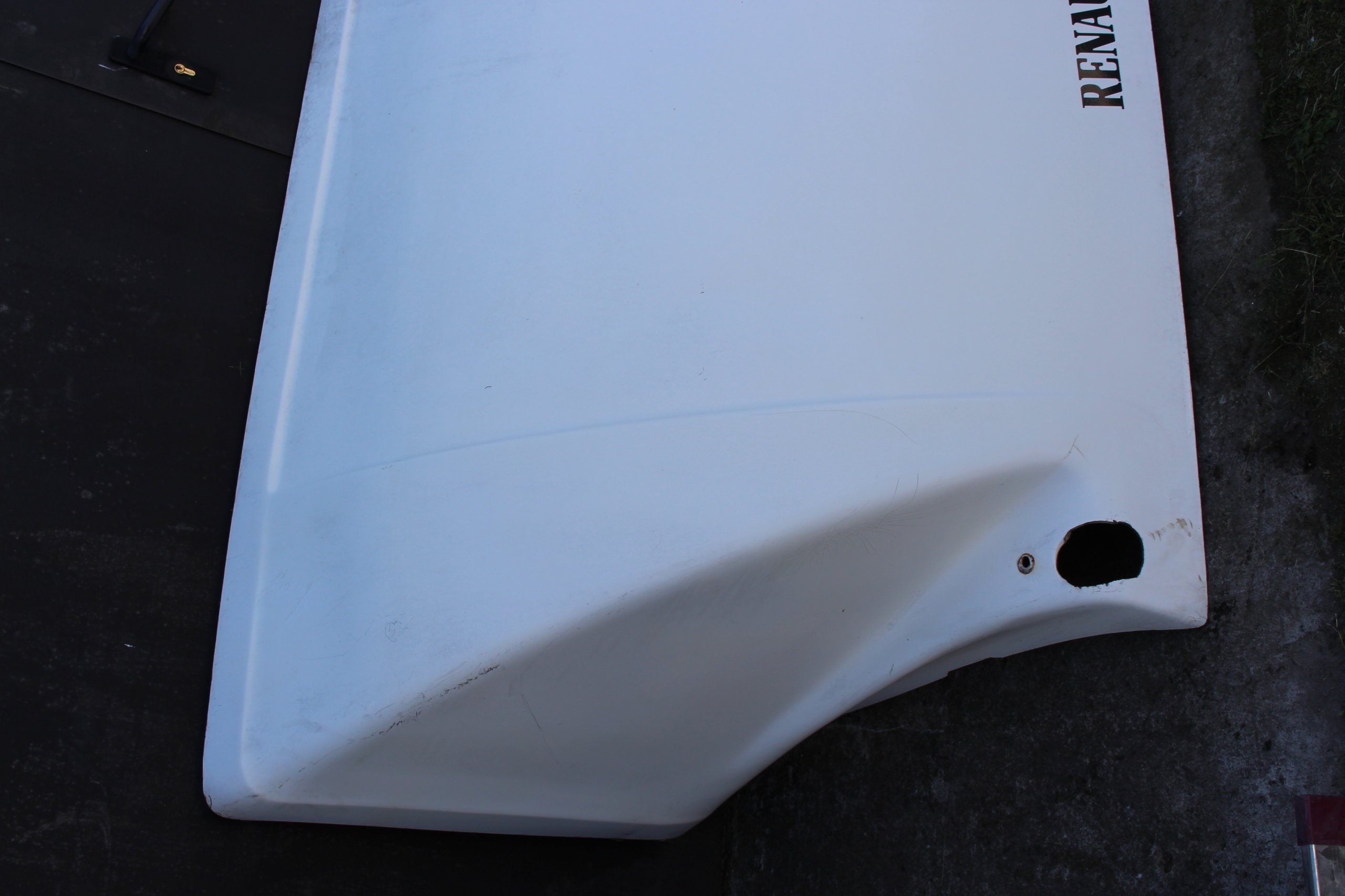 OWIEWKA 210x90x100 RENAULT Producent części Renault OE