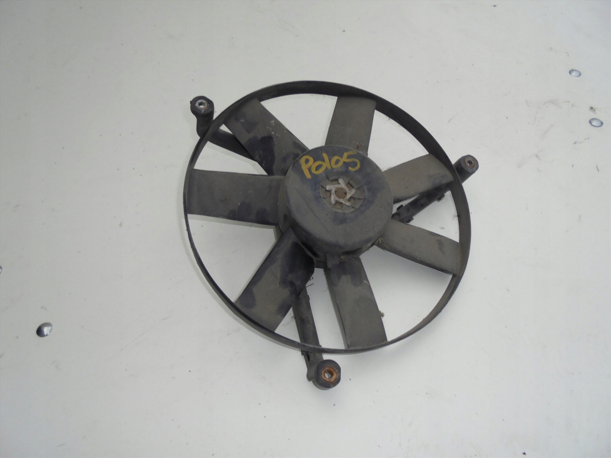 WENTYLATOR CHŁODNICY WODY VW POLO 5 6R 1.6 TDI