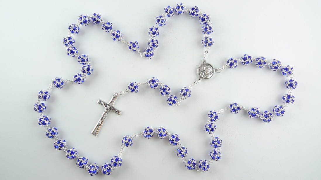 Krásný Růženec K Prvnímu Svatému Přijímání, Svaté Přijímání Sv. Kalich Ihs